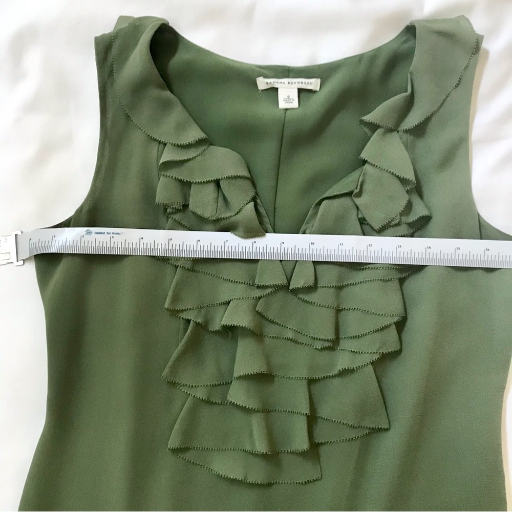 Banana Republic Green Ruffle Dress - Picture 8 of 11